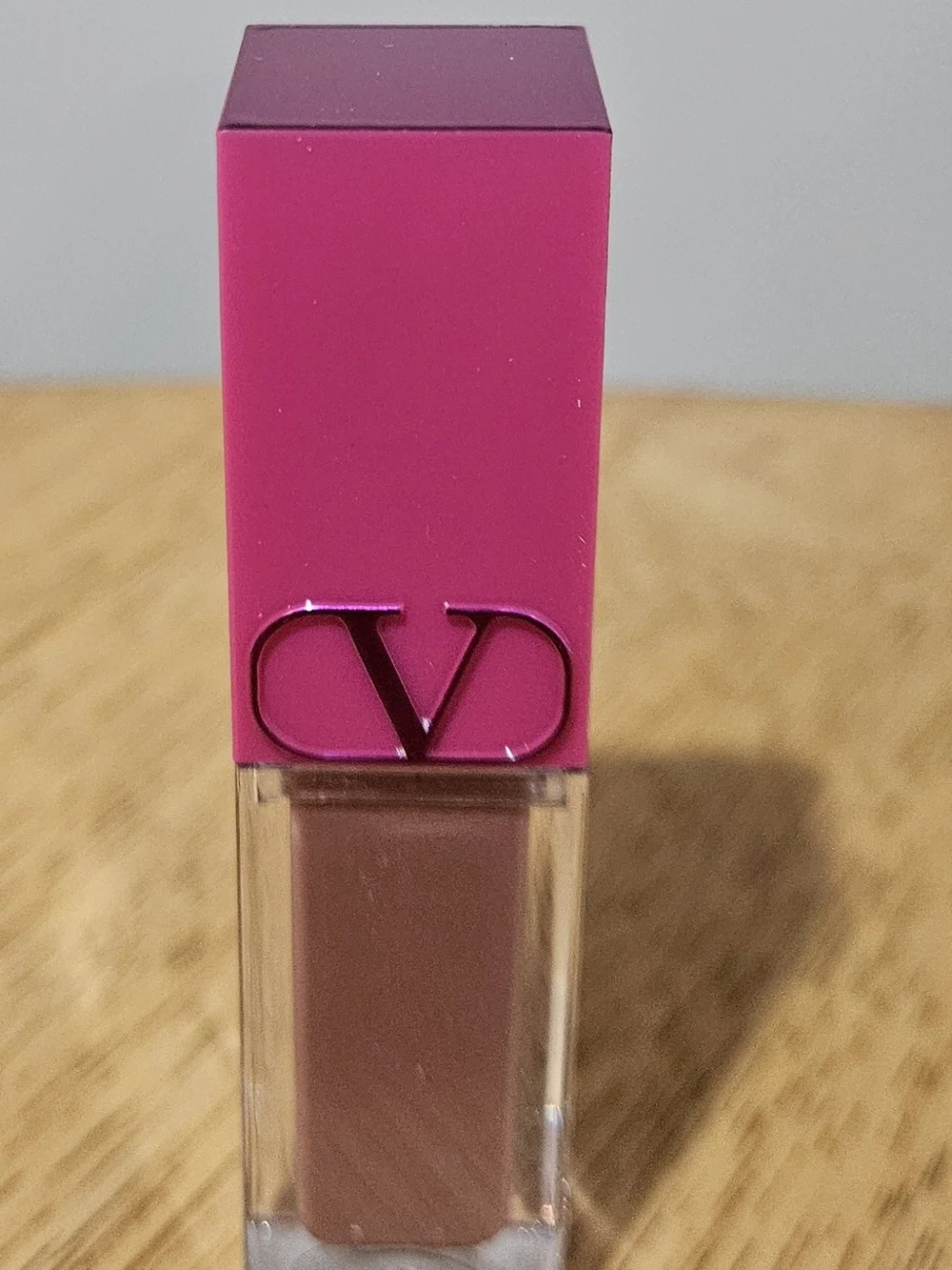 Valentino Puffer Glosd In 122A New With Box 4.5ml